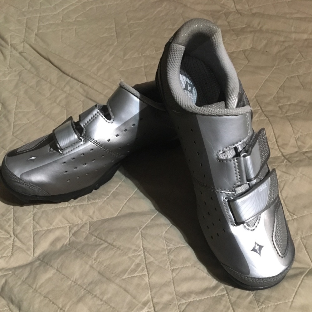 Specialized cycling riata shoes